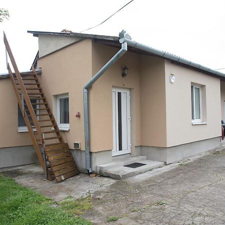 Ubytovani Sykora Apartments Veľký Meder Zewnętrze zdjęcie